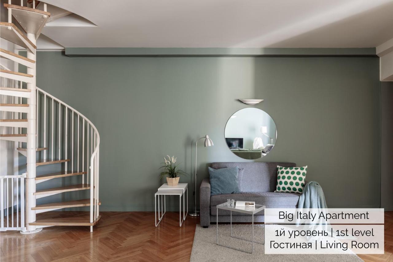 Duplex Italy Apartments Szentpétervár Kültér fotó