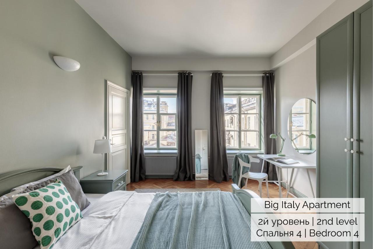 Duplex Italy Apartments Szentpétervár Kültér fotó