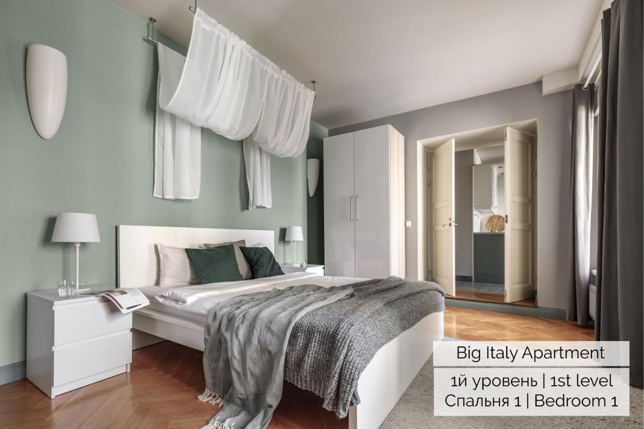 Duplex Italy Apartments Szentpétervár Kültér fotó